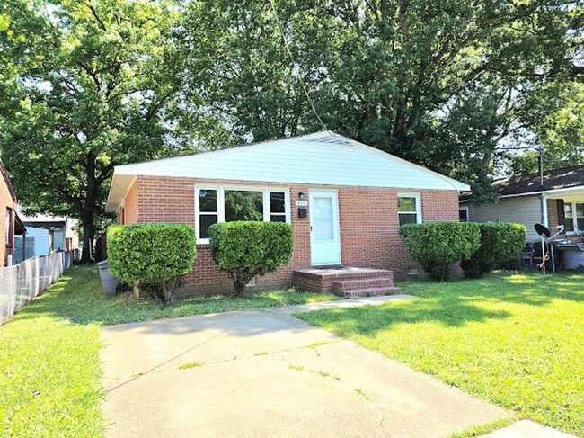 Move In Ready Brick Ranch - Move In Ready Brick Ranch House
