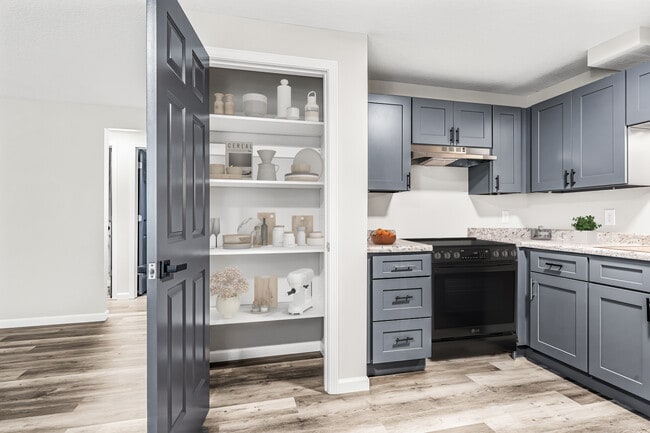 Photo - The Meridian (Waterloo Gardens)