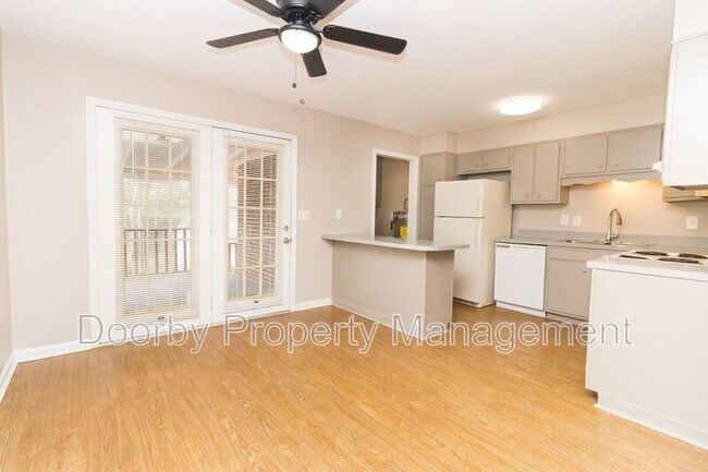 Photo - 4235 Greenbriar Rd Unidad 4