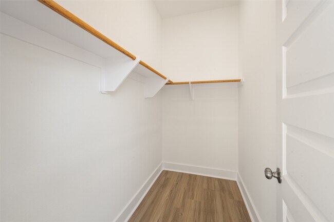 Photo - 5623 Eskridge St
