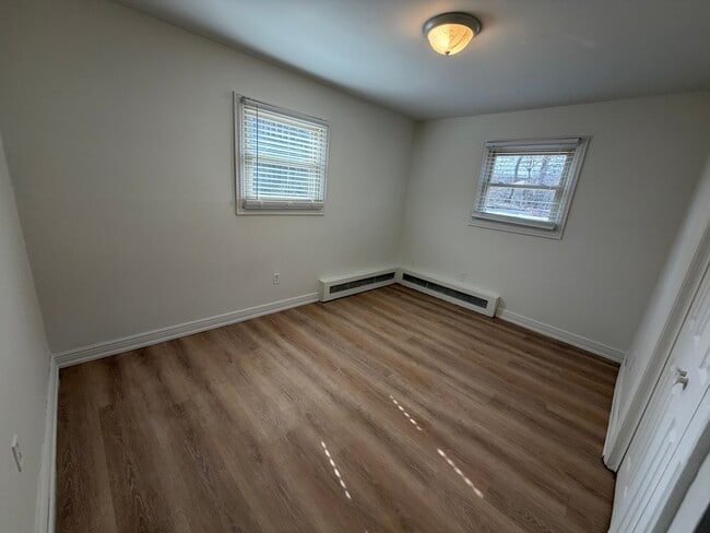 Photo - 8956 Griggs Ave