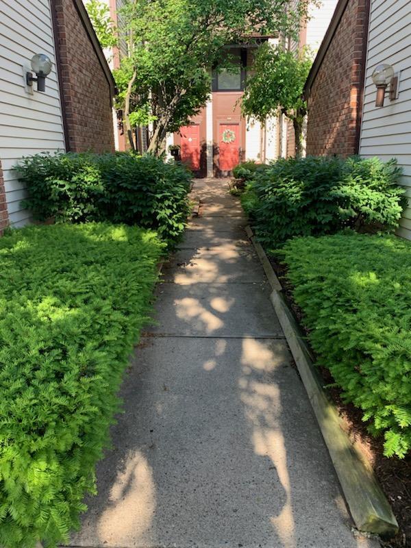 Photo - 24291 Evergreen Rd Unit EvergreenWoods