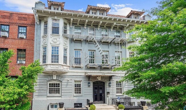 Building Photo - 1413 T St NW Rental