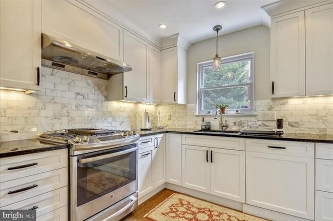 Photo - 7407 Wildwood Dr