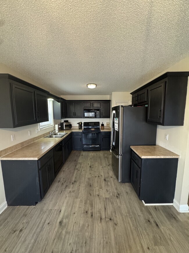 Photo - 1072 Cindy Jo Ct