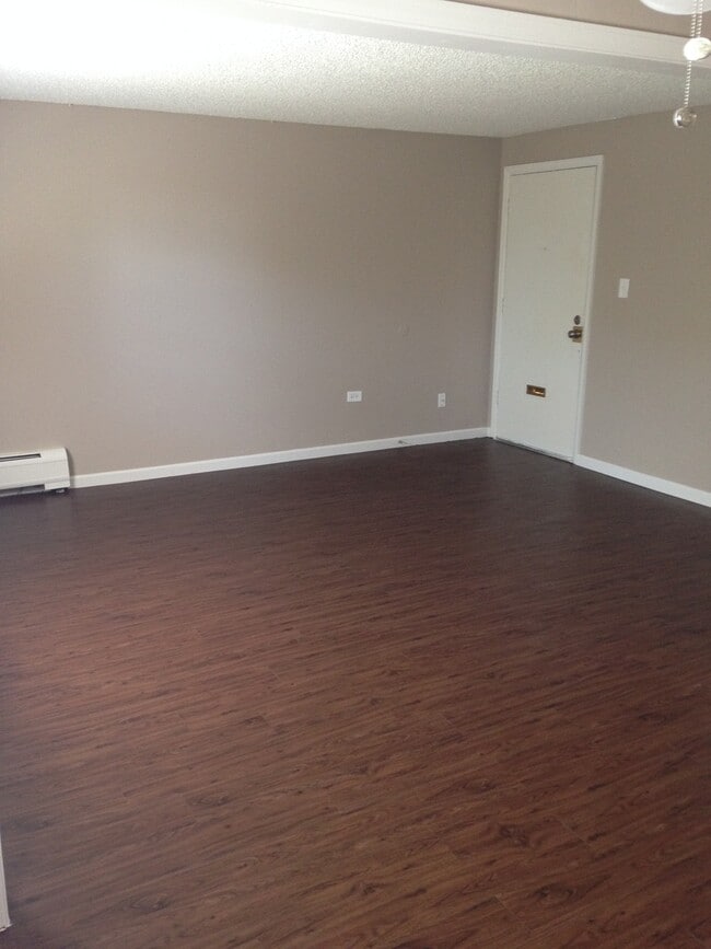 Photo - Greentree Apartments