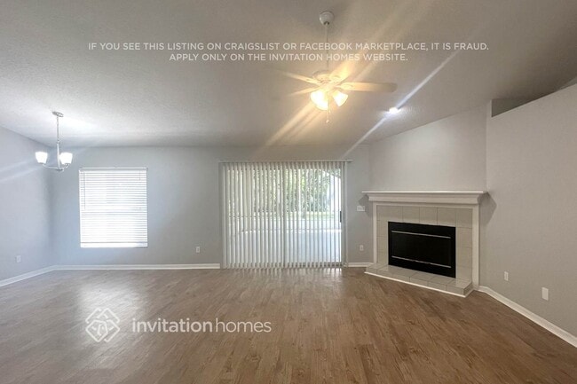 945 Park Valley Cir