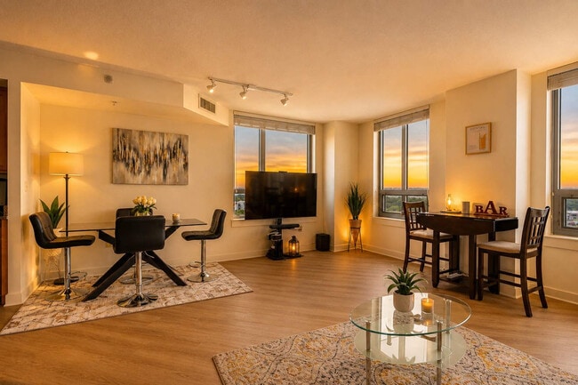 Photo - 1133 East-West Highway-SI ID1461660P Unit SI ID1461660P