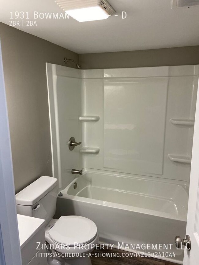 Photo - 1931 N Bowman Ave Unit D