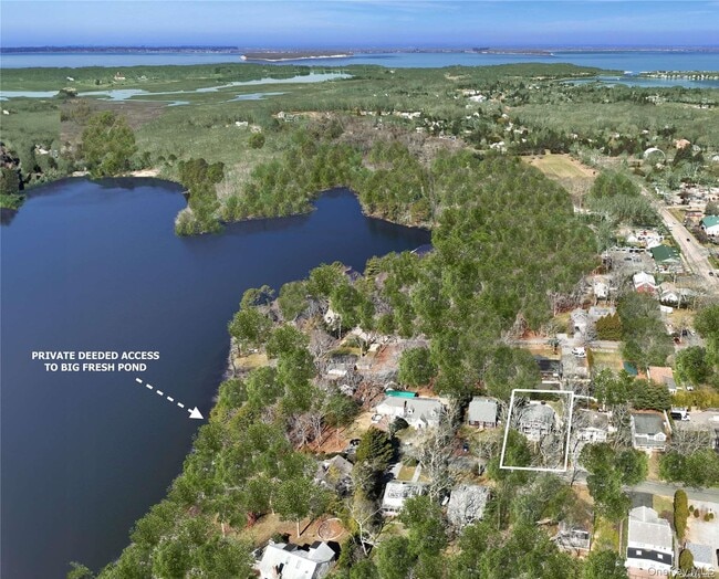 Photo - 29 Missapoque Ave