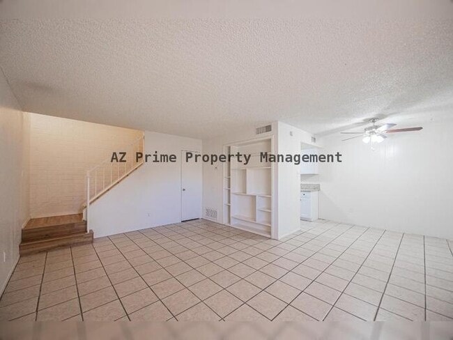 Photo - 5040 N 40th Ave