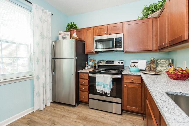 Riverscape Apartments