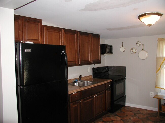 Cozy 1-Bed Apartment in Clarksboro, NJ!