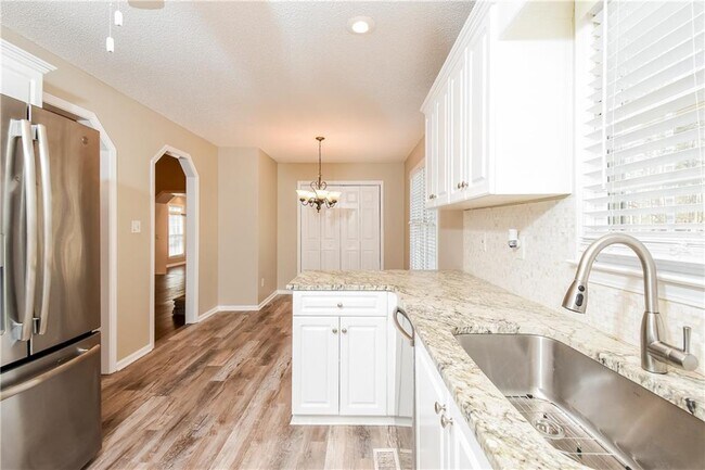 Photo - 316 Kings Walk