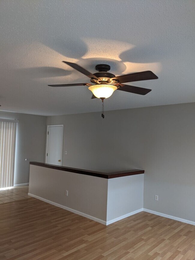 Beautiful 4 bedroom2 bathroom culdesac House House Rental in