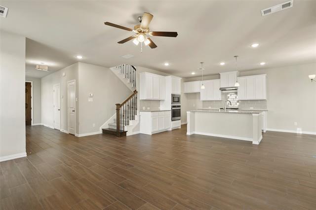 Photo - 3921 St Ives Ln