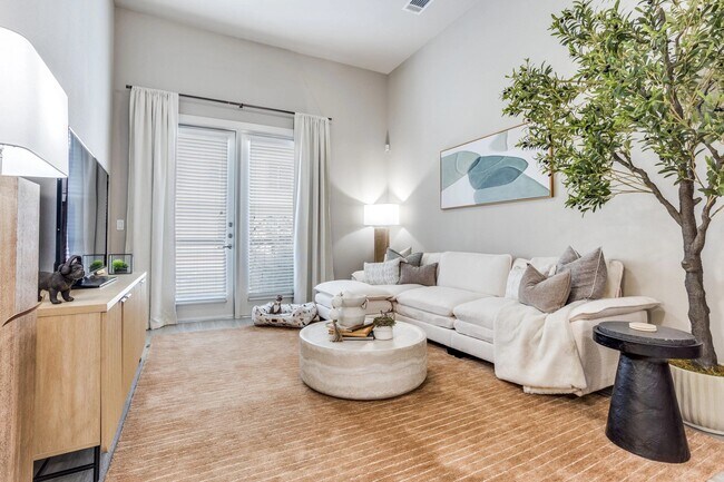 Building Photo - The Caroline Eastside