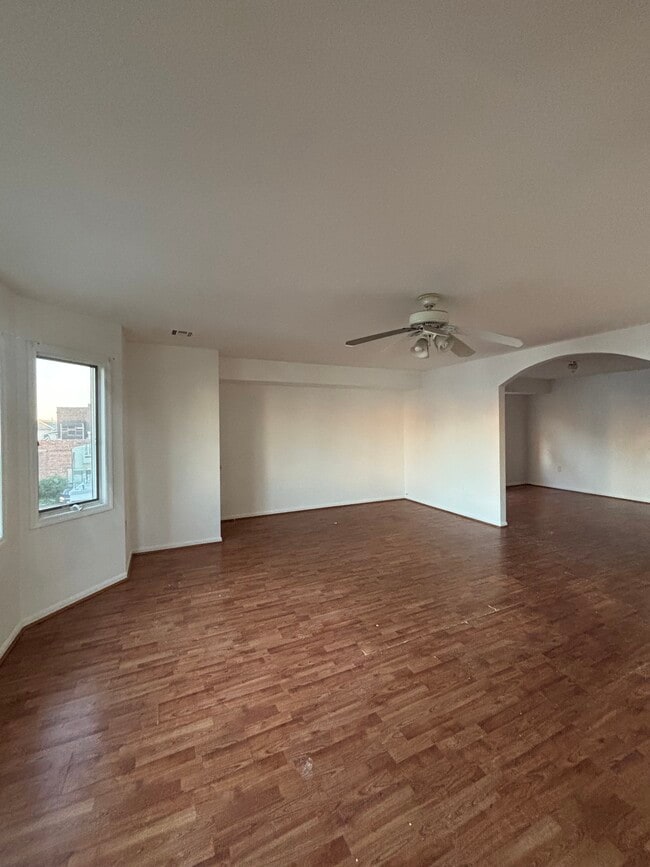 Building Photo - 72 Sumo Village Ct Unit Second Floor