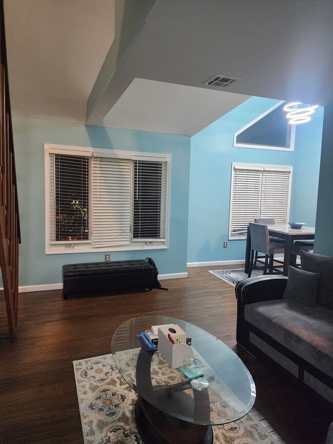 Photo - 1 Central Ave