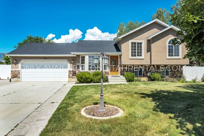 Photo - 1152 N 120 W