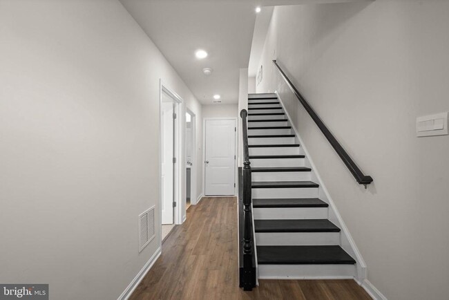 Building Photo - 434 Herringbone Wy
