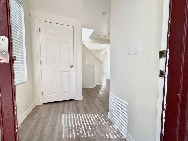 1553 Vivante Way