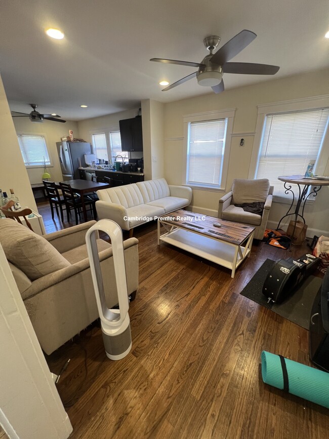 Photo - 117 Burget Ave