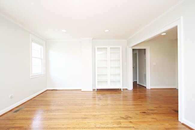 Photo - Updated One-Level Belmont Home Near IX Park