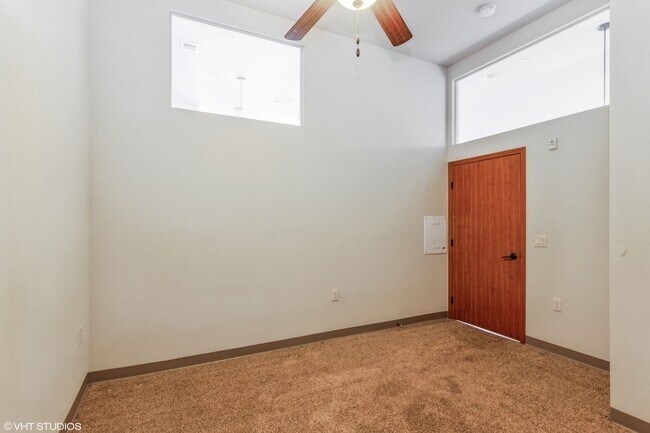 Photo - 611 W National Ave Unit 307