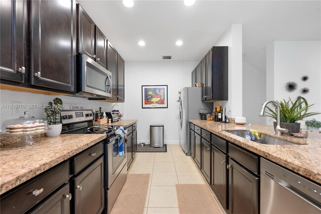 Photo - 1030 SW 147th Ave
