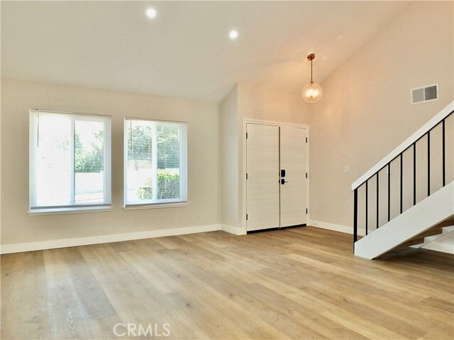 Photo - 652 Margo Ave