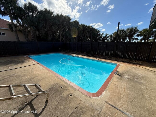 Photo - 1153 Belaire Dr