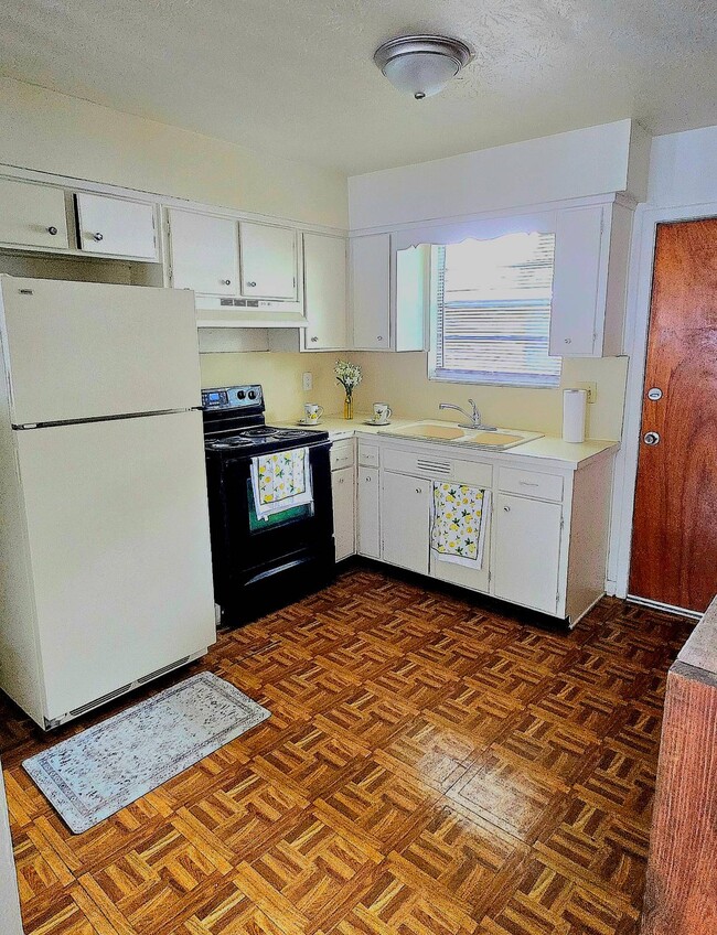 Photo - 7611 Arble Dr