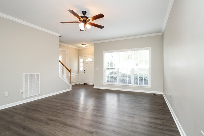 Photo - 7883 Rainey Dr