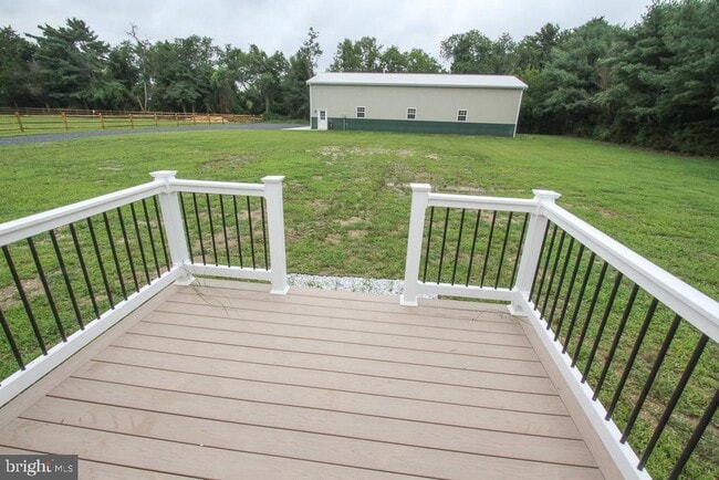 Photo - 8 Conover Ln