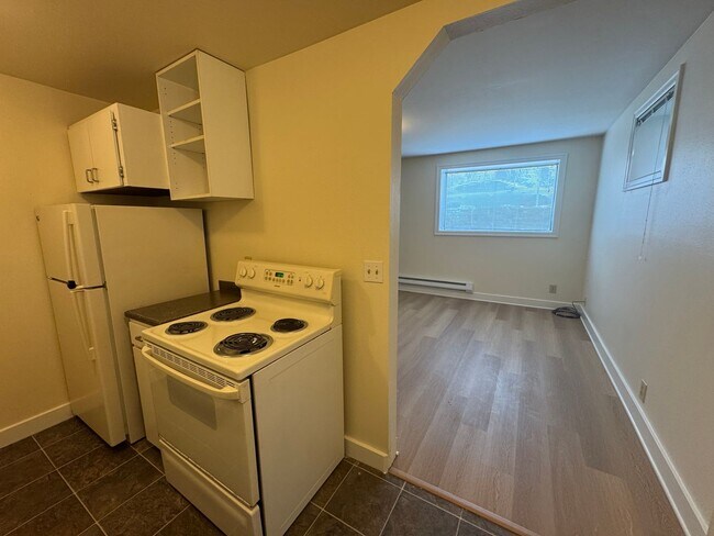 Photo - Stanford Arms Apartments