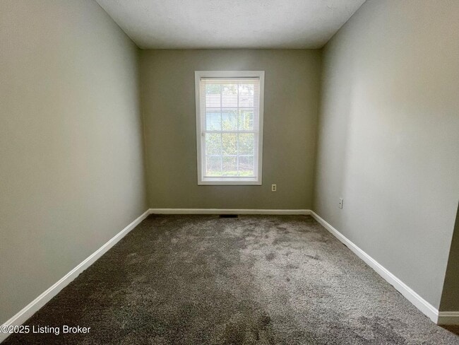 Photo - 2903 S 5th St