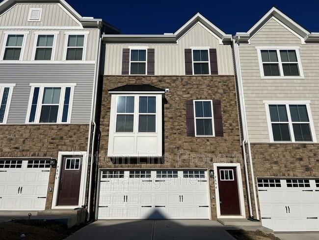 Photo - 9894 Oaklawn Blvd NW Townhome