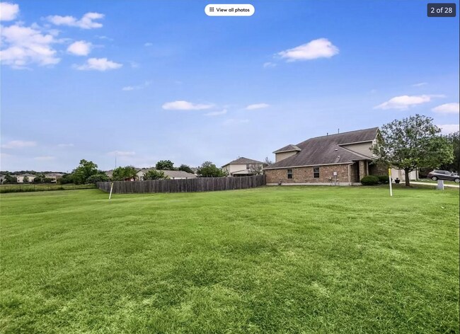 Photo - 5522 Zachary Scott St