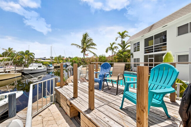 Photo - 2708 NE 14th Street Causeway
