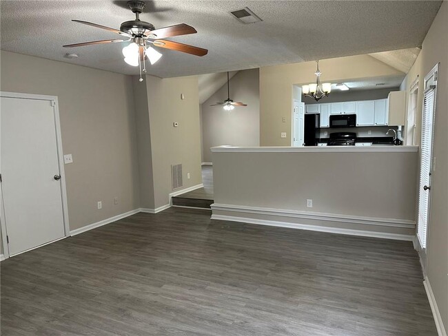 Photo - 6558 Pole Creek Dr