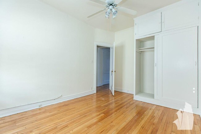 Photo - 813 W Waveland Ave Unit 817-N3