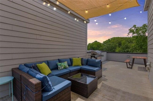 Photo - 1265 Wright Ln SE