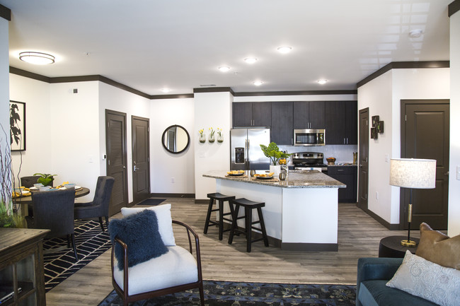 2 Bedroom, 1 Bathroom Floor Plan - Century Belmont Station Apartments