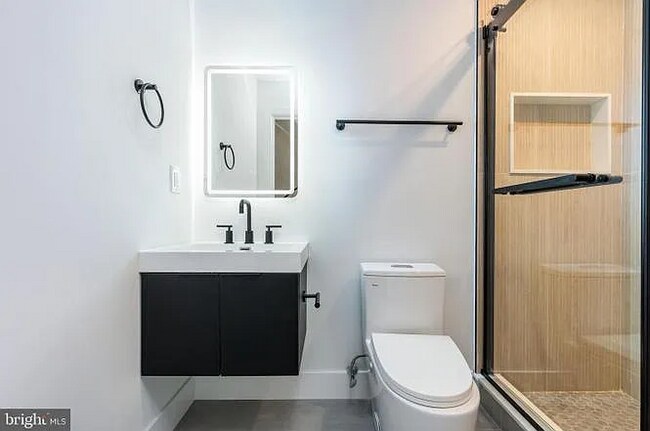 Photo - 1649 N 6th St Unit 11