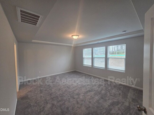 Photo - 109 Sea Cave Ln