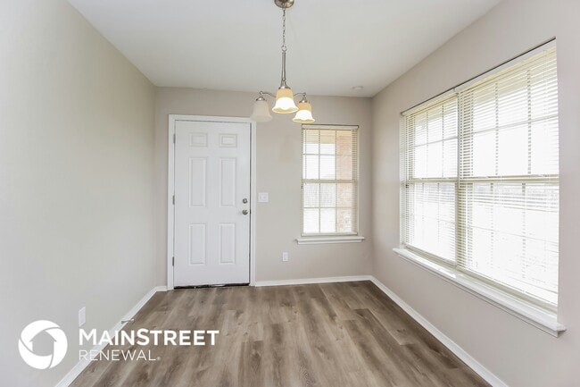 Photo - 3700 Stable Cir