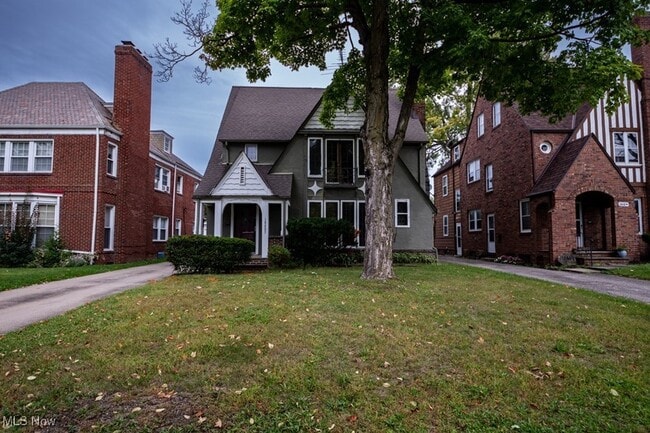 Photo - 18405 Newell Rd