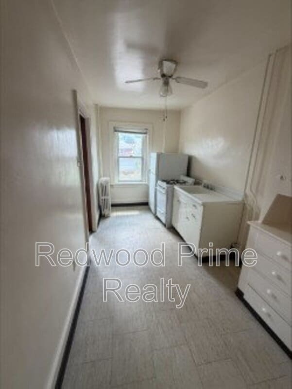 Photo - 117-119 South Lloyd Street Unit Apt. #3