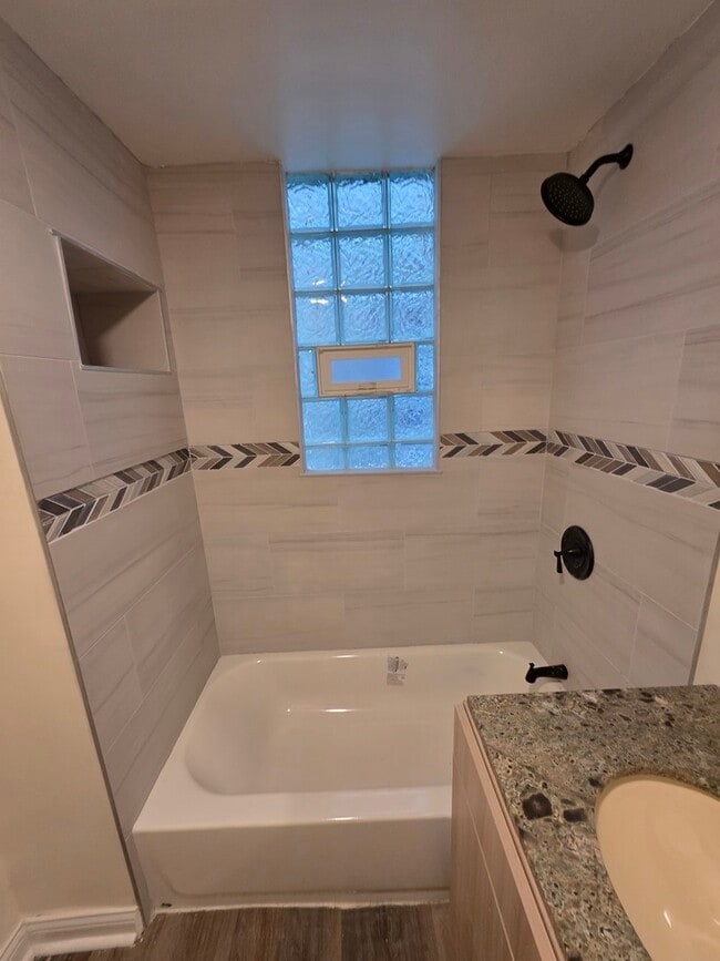 Photo - 10548 S Ave J